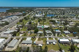 4420 101st St W, Bradenton, FL 34210 - Photo 37