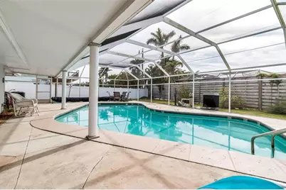 6422 Beechwood Avenue, Sarasota, FL 34231 - Photo 23