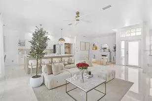 4146 Westbourne Cir, Sarasota, FL 34238 - Photo 13