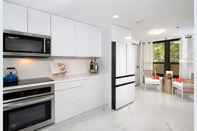 1255 N Gulfstream Avenue #402, Sarasota, FL 34236 - Photo 15