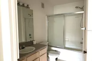 7417 Vista Way, Lakewood Ranch, FL 34202 - Photo 9