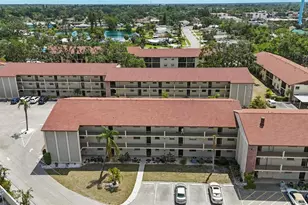 2220 Stickney Point Rd, Sarasota, FL 34231 - Photo 23