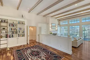 5024 Commonwealth Dr, Sarasota, FL 34242 - Photo 7