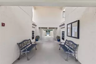 800 Hudson Ave, Sarasota, FL 34236 - Photo 31