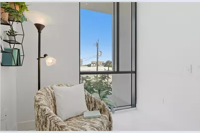 430 Kumquat Court #202, Sarasota, FL 34236 - Photo 29