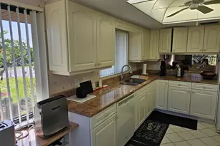 6423 Egret Ln, Bradenton, FL 34210 - Photo 7