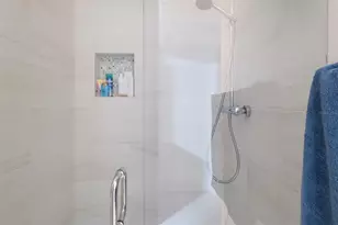 238 Island Cir, Sarasota, FL 34242 - Photo 31