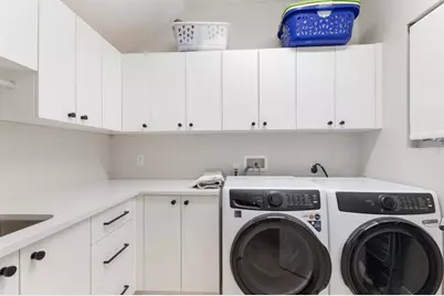 238 Island Circle, Sarasota, FL 34242 - Photo 27