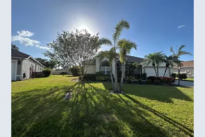 7448 39th Court E, Sarasota, FL 34243 - Photo 1