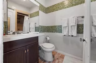 344 N Lantana Ave N, Sarasota, FL 34243 - Photo 19