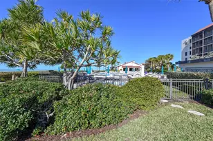 1945 Gulf of Mexico Dr, Longboat Key, FL 34228 - Photo 35