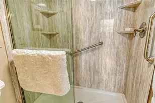 1945 Gulf of Mexico Dr, Longboat Key, FL 34228 - Photo 23