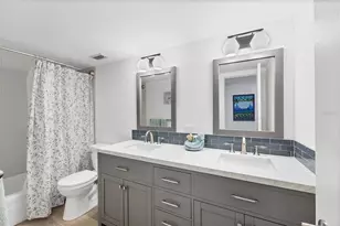 2100 Benjamin Franklin, Sarasota, FL 34236 - Photo 19