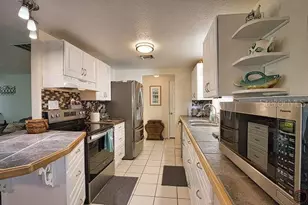 1 Caroll Cir, Englewood, FL 34223 - Photo 9