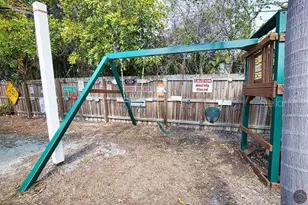 1 Caroll Cir, Englewood, FL 34223 - Photo 23
