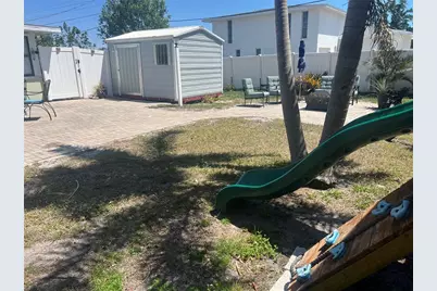 1 Caroll Circle, Englewood, FL 34223 - Photo 3
