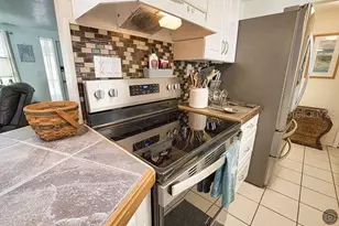 1 Caroll Cir, Englewood, FL 34223 - Photo 11