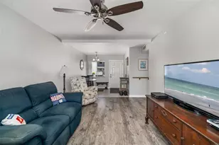 2008 Canal Dr, Bradenton, FL 34207 - Photo 3