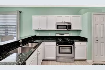 14315 Tree Swallow Way, Lakewood Ranch, FL 34202 - Photo 9