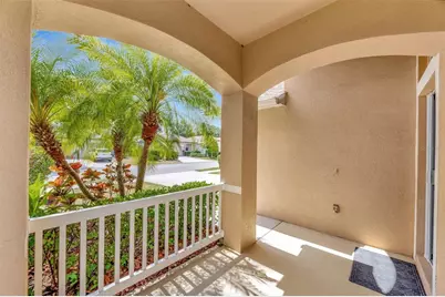 14315 Tree Swallow Way, Lakewood Ranch, FL 34202 - Photo 7