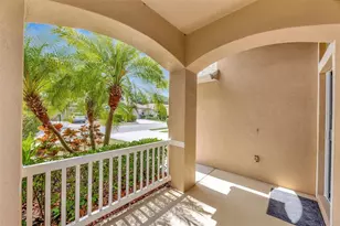 14315 Tree Swallow Way, Lakewood Ranch, FL 34202 - Photo 7