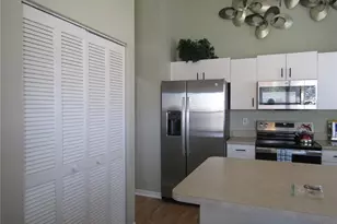 5643 Monte Rosso Rd, Sarasota, FL 34243 - Photo 11