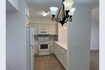 5617 Ashton Lake Drive #1, Sarasota, FL 34231 - Photo 7