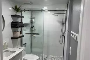 5617 Ashton Lake Dr, Sarasota, FL 34231 - Photo 33