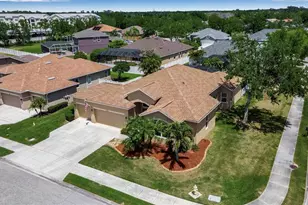 4706 Josselin Pl, Parrish, FL 34219 - Photo 3