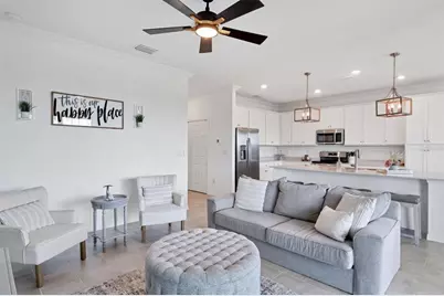 18114 Gawthrop Drive #405, Bradenton, FL 34211 - Photo 9