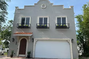 2221 Bahia Vista St, Sarasota, FL 34239 - Photo 1