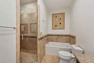 2221 Bahia Vista St, Sarasota, FL 34239 - Photo 17