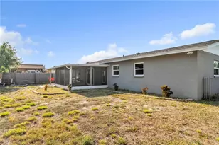 2705 20th Ave Dr W, Bradenton, FL 34205 - Photo 27