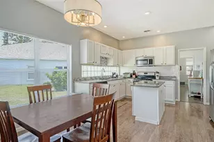 12339 Hollybush Terrace, Lakewood Ranch, FL 34202 - Photo 15