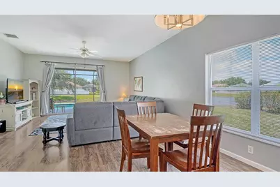 12339 Hollybush Terrace, Lakewood Ranch, FL 34202 - Photo 19