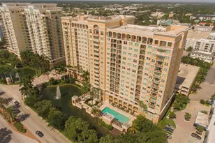 750 N Tamiami Trl, Sarasota, FL 34236 - Photo 5