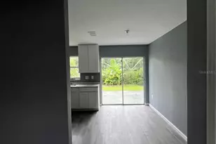 1719 24th St E, Palmetto, FL 34221 - Photo 7