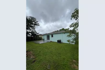 1719 24th Street E, Palmetto, FL 34221 - Photo 15