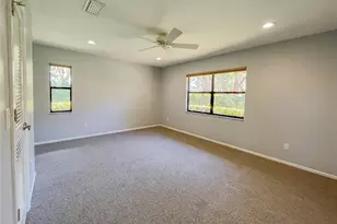 3502 Sunbeam Dr, Sarasota, FL 34240 - Photo 9
