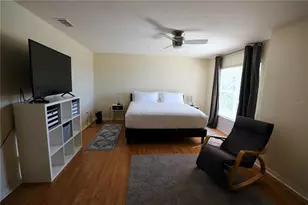 8370 Wingate Dr, Sarasota, FL 34238 - Photo 29