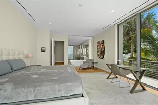 4123 Bay Shore Rd, Sarasota, FL 34234 - Photo 15