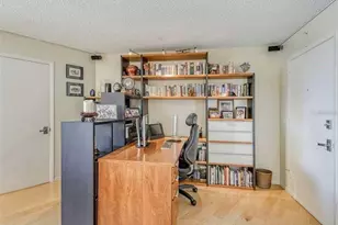 2295 E Gulf Of Mexico Dr E, Longboat Key, FL 34228 - Photo 13