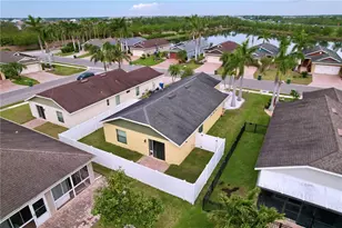 4826 San Ortebello Dr, Bradenton, FL 34208 - Photo 11