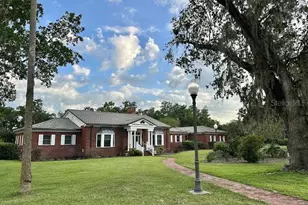 708 E Main St, Wauchula, FL 33873 - Photo 1