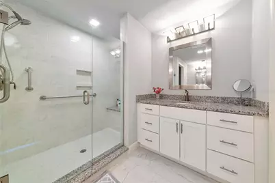 260 Hidden Bay Drive #305, Osprey, FL 34229 - Photo 11