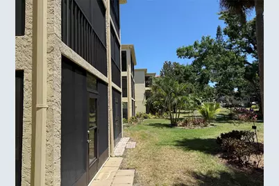 425 30th Avenue W #C204, Bradenton, FL 34205 - Photo 23
