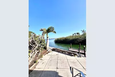 36 N Starboard Drive, Venice, FL 34285 - Photo 17