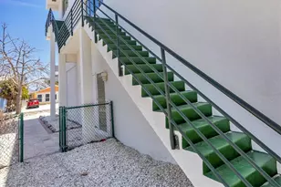 2918 Avenue E, Holmes Beach, FL 34217 - Photo 35