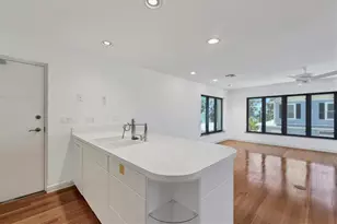 2918 Avenue E, Holmes Beach, FL 34217 - Photo 23