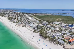 2918 Avenue E, Holmes Beach, FL 34217 - Photo 45